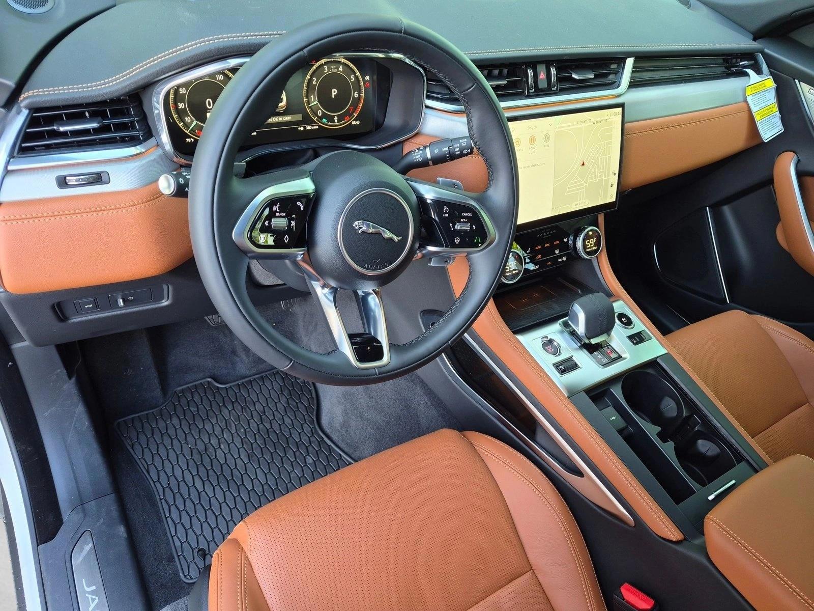 Thumbnail: 2026 Jaguar F-Pace - 3