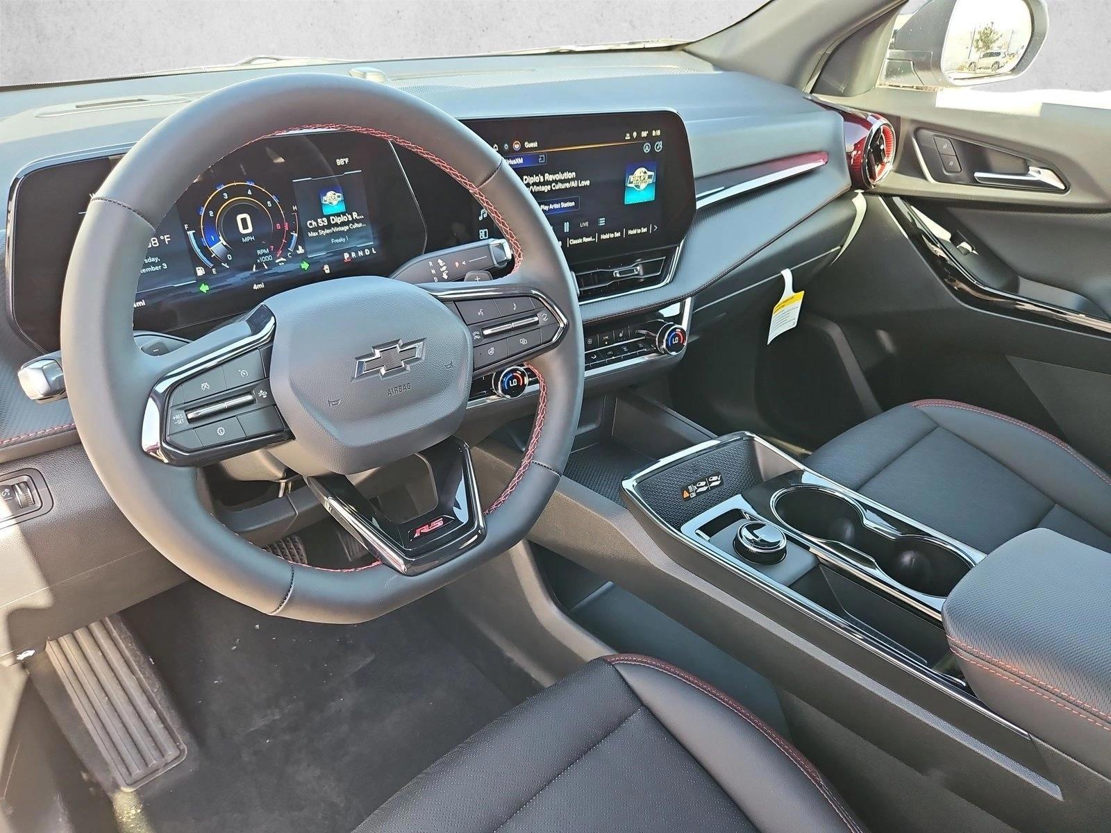 Thumbnail: 2027 Chevrolet Equinox - 3