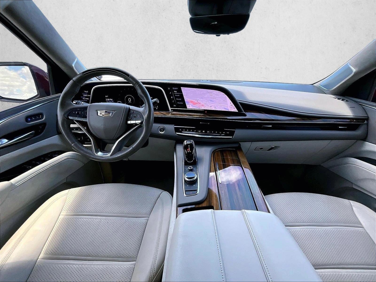 Thumbnail: 2024 Cadillac Escalade - 4