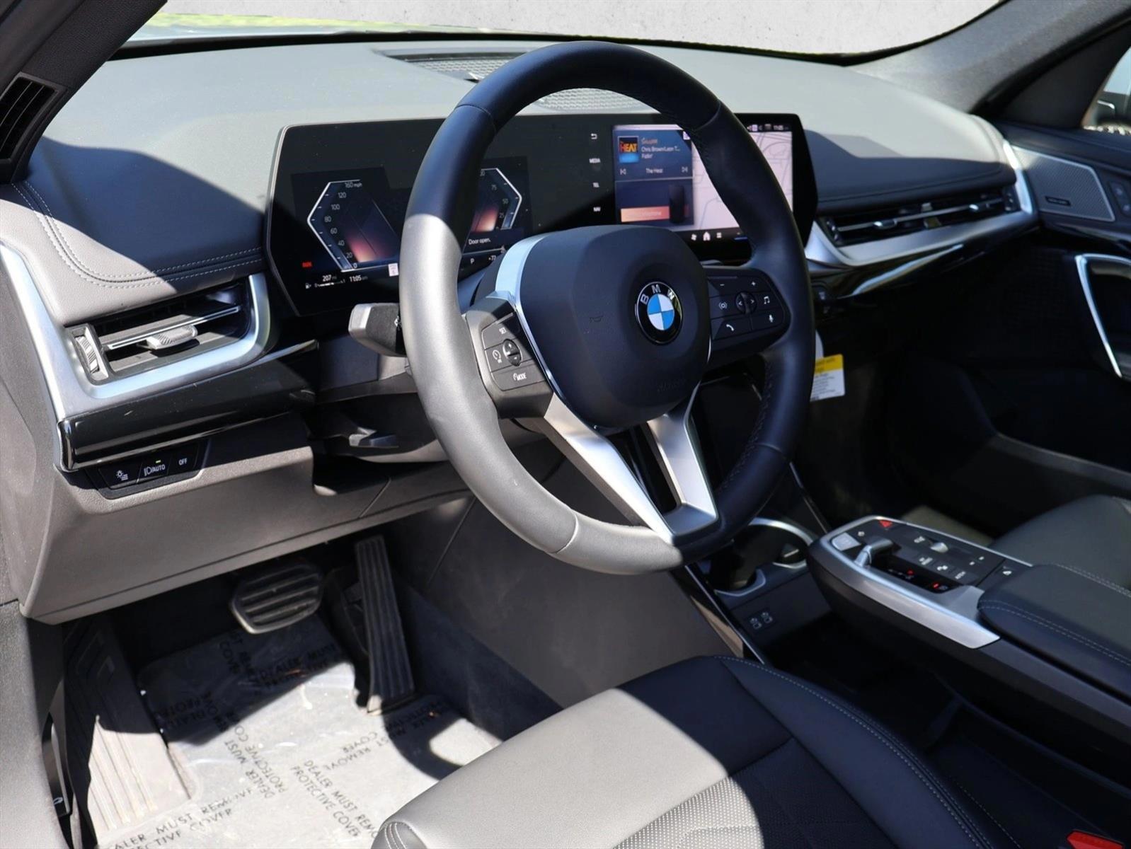 Thumbnail: 2026 BMW X1 - 3