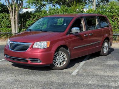 2015 Chrysler Town & Country  -
                  Sanford, FL