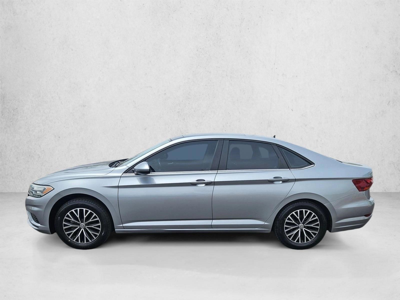 Thumbnail: 2019 Volkswagen Jetta - 2