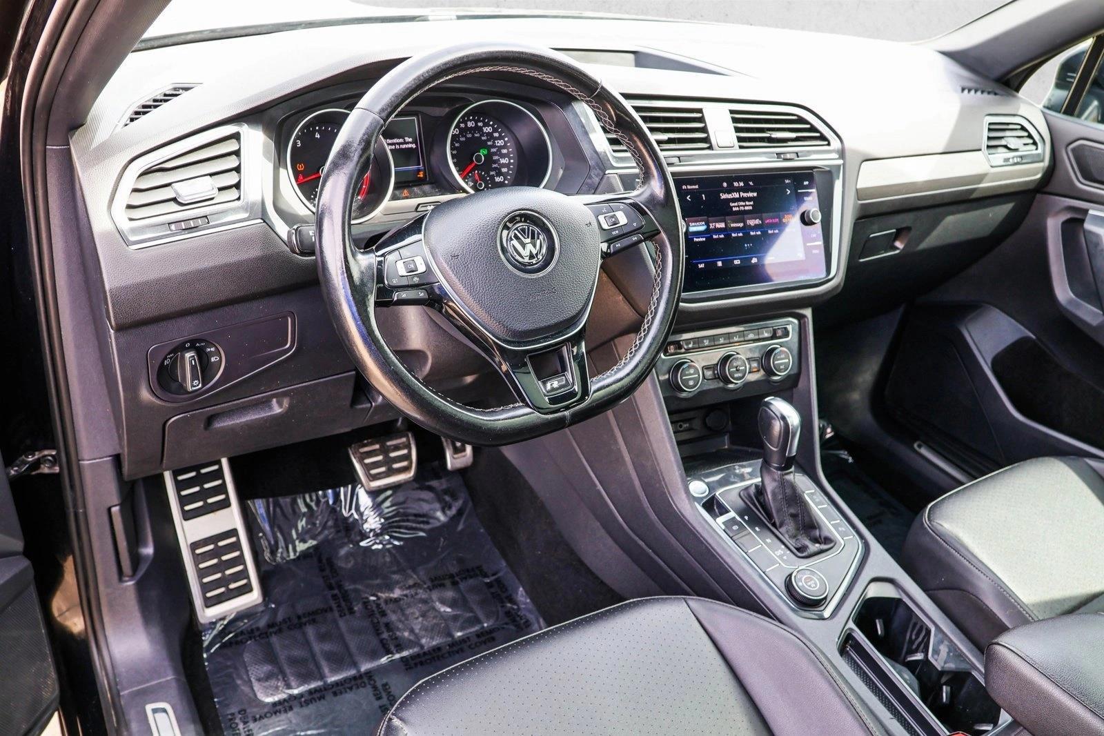 Thumbnail: 2020 Volkswagen Tiguan - 2