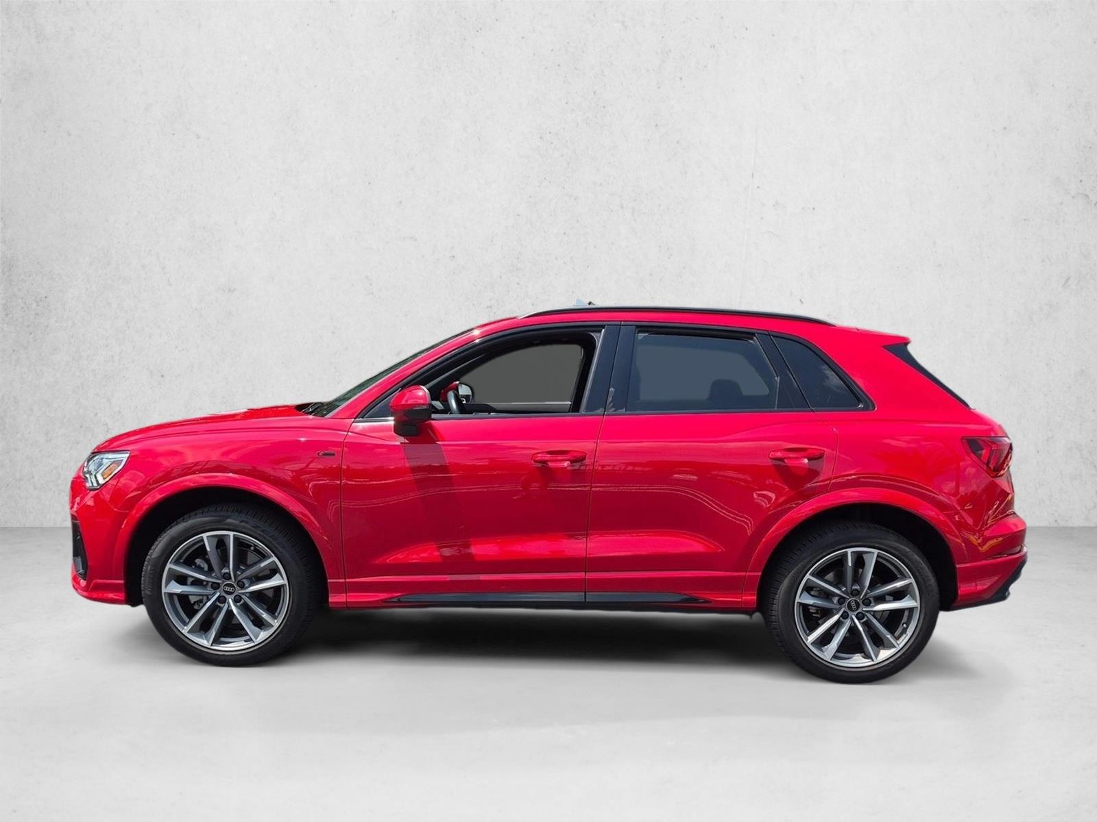 Thumbnail: 2024 Audi Q3 - 2