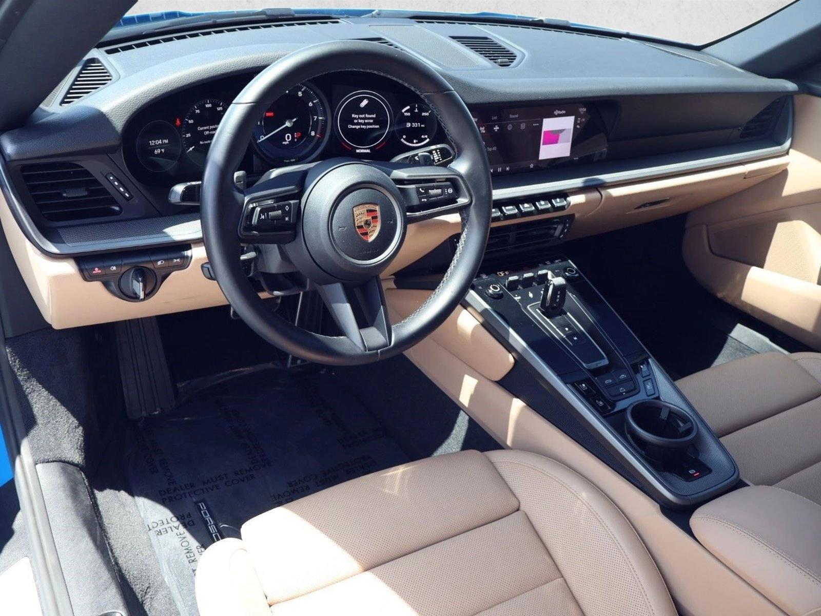 Thumbnail: 2023 Porsche 911 - 4