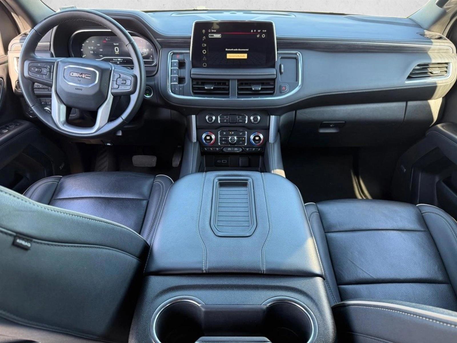 Thumbnail: 2024 GMC Yukon XL - 3