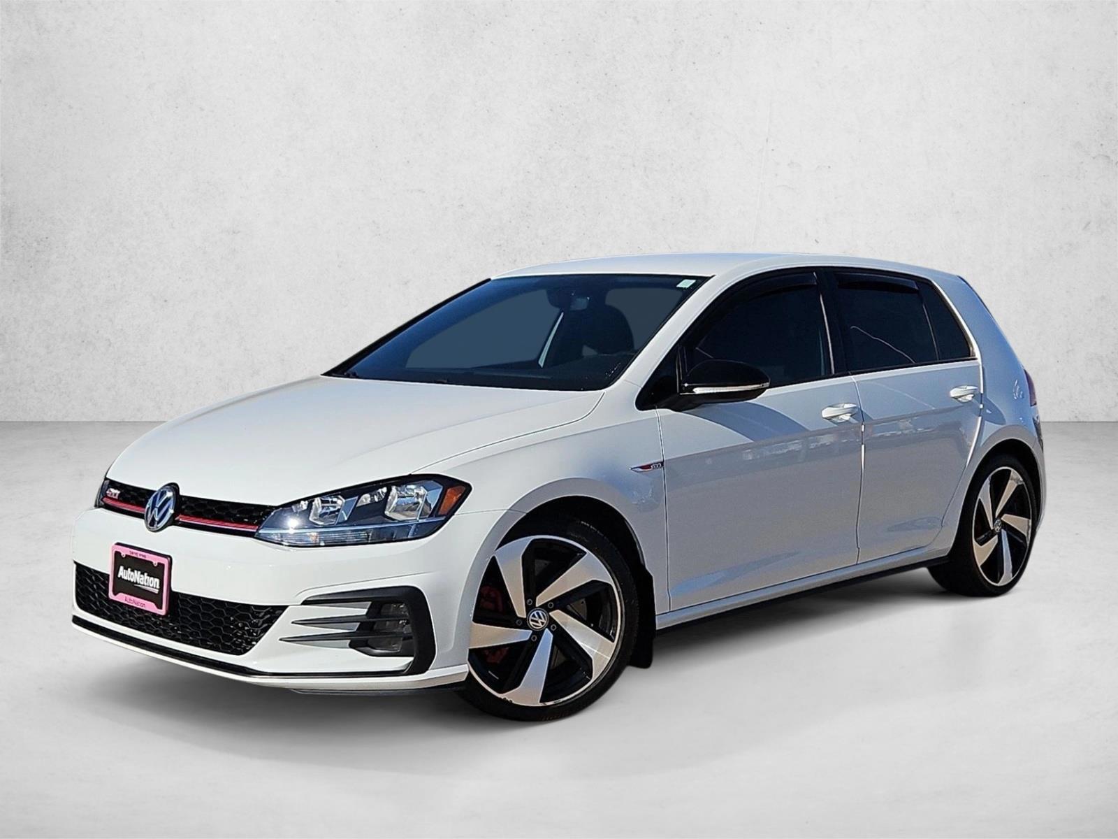 Thumbnail: 2021 Volkswagen Golf - 1