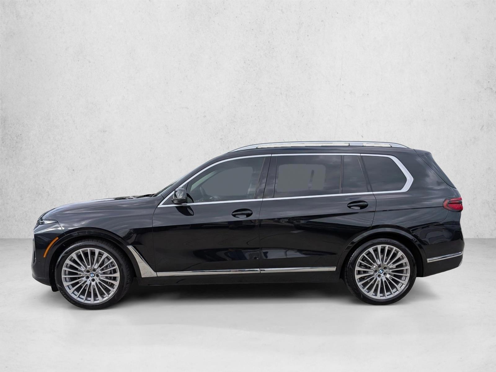 Thumbnail: 2025 BMW X7 - 2