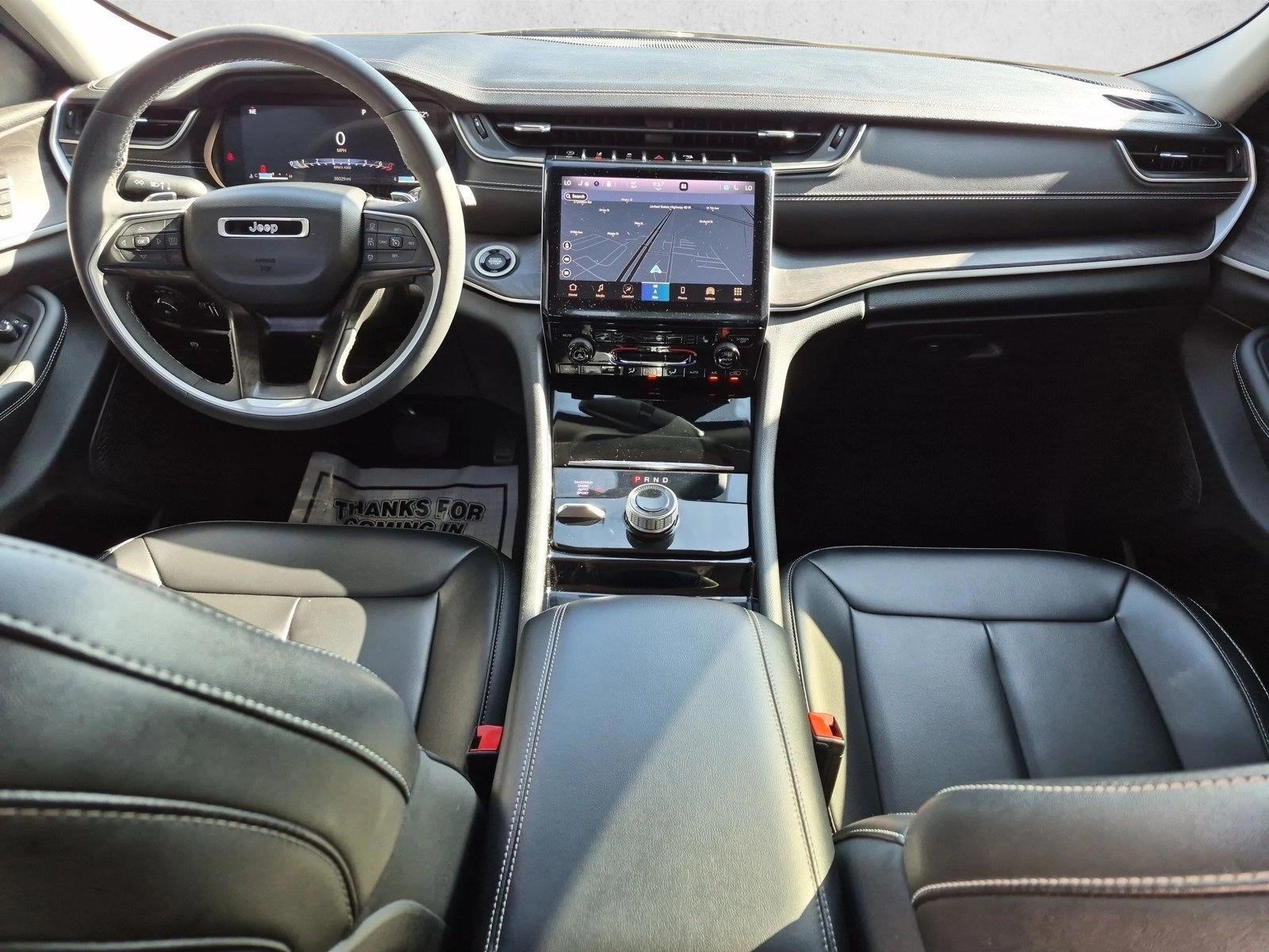 Thumbnail: 2023 Jeep Grand Cherokee - 3