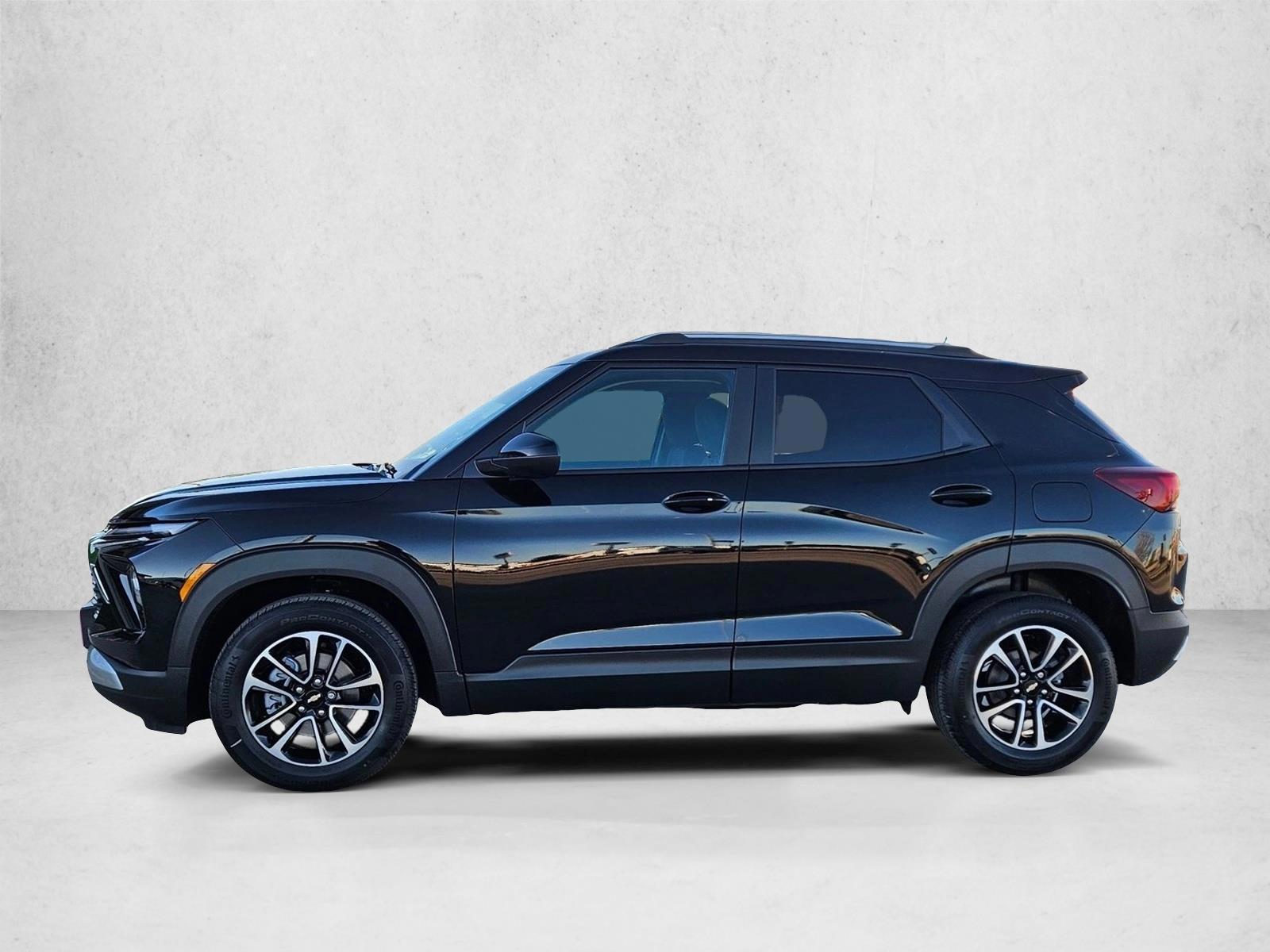 Thumbnail: 2026 Chevrolet TrailBlazer - 2