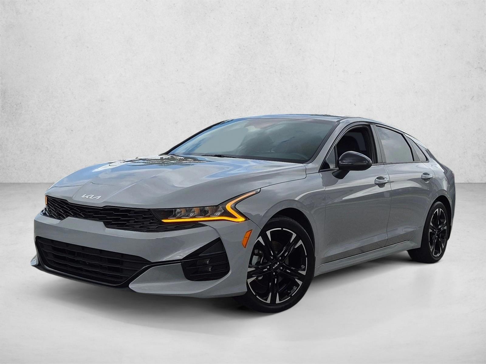Thumbnail: 2022 Kia K5 - 1