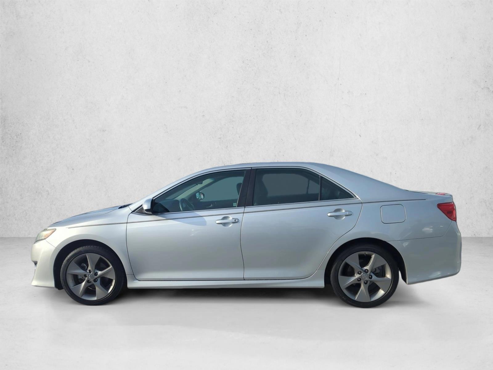 Thumbnail: 2014 Toyota Camry - 2