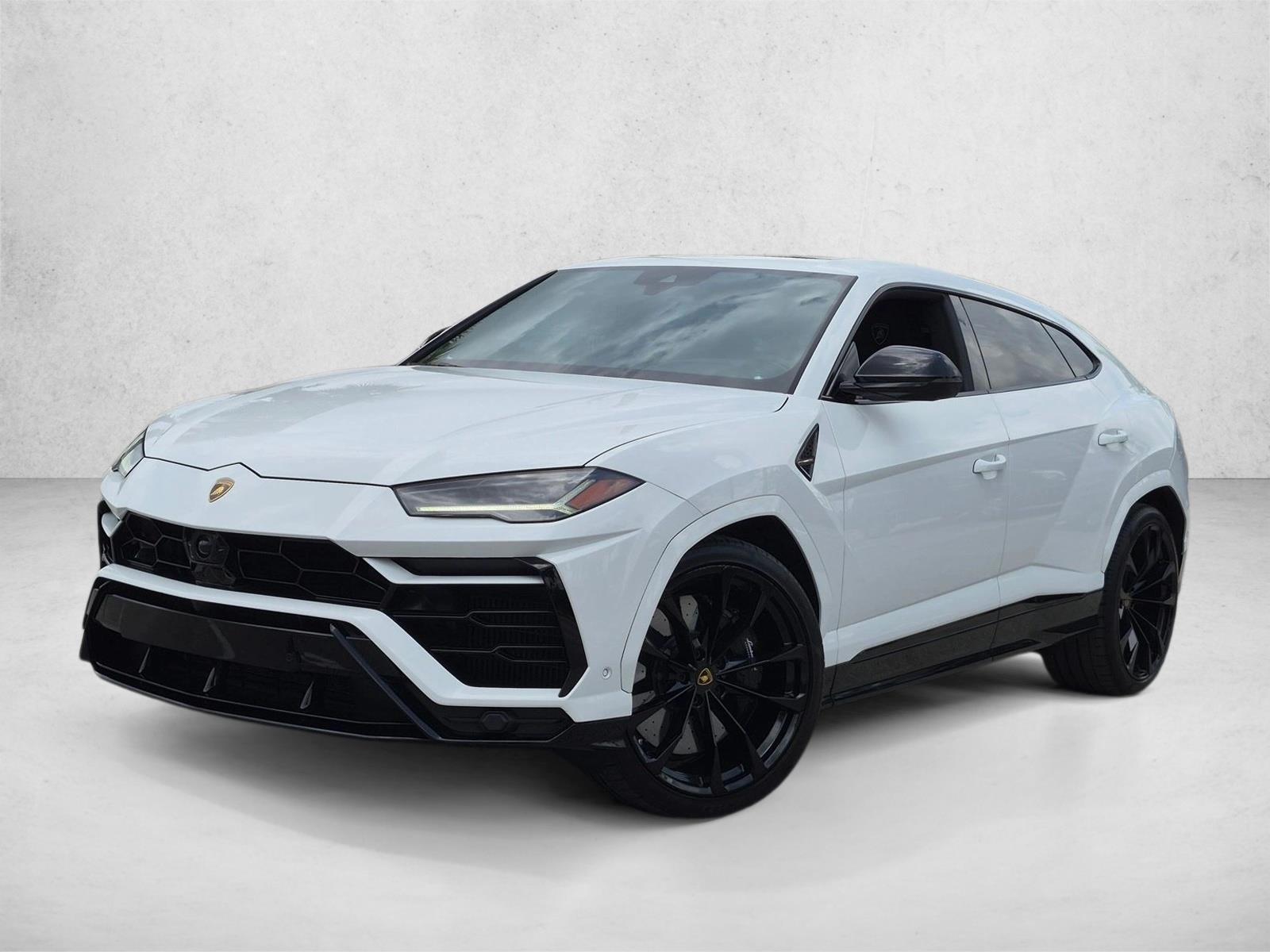 Thumbnail: 2022 Lamborghini Urus - 1