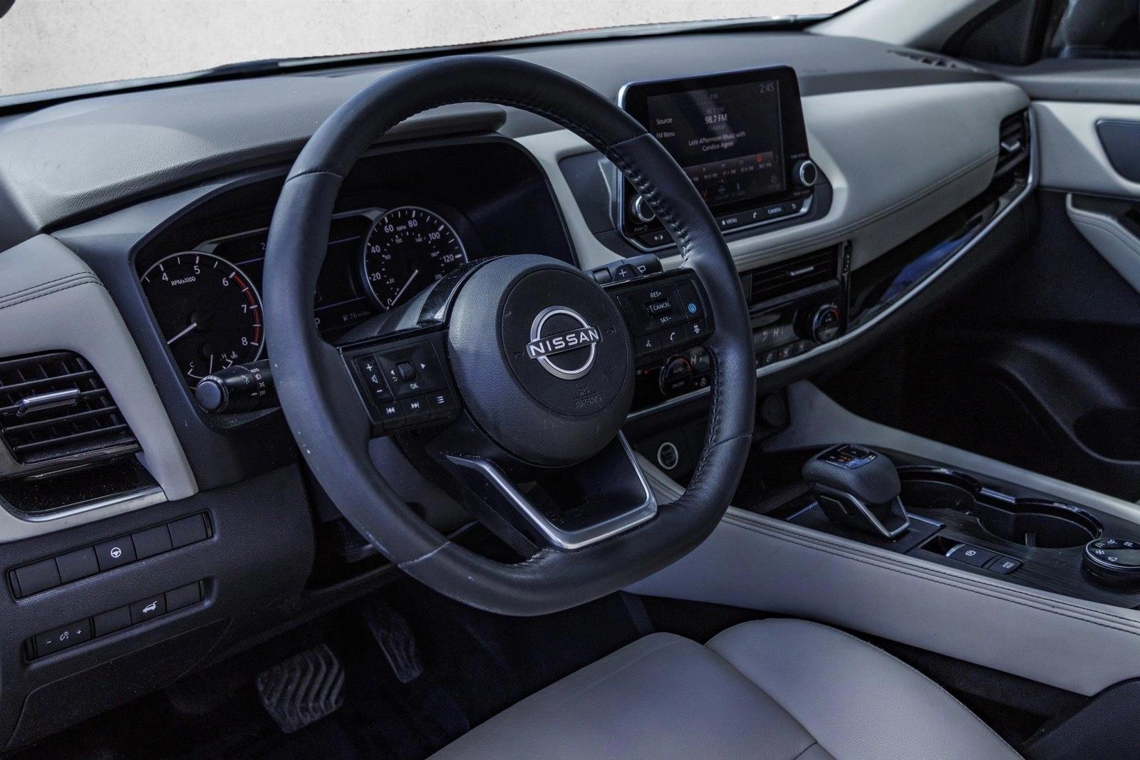 Thumbnail: 2023 Nissan Rogue - 3