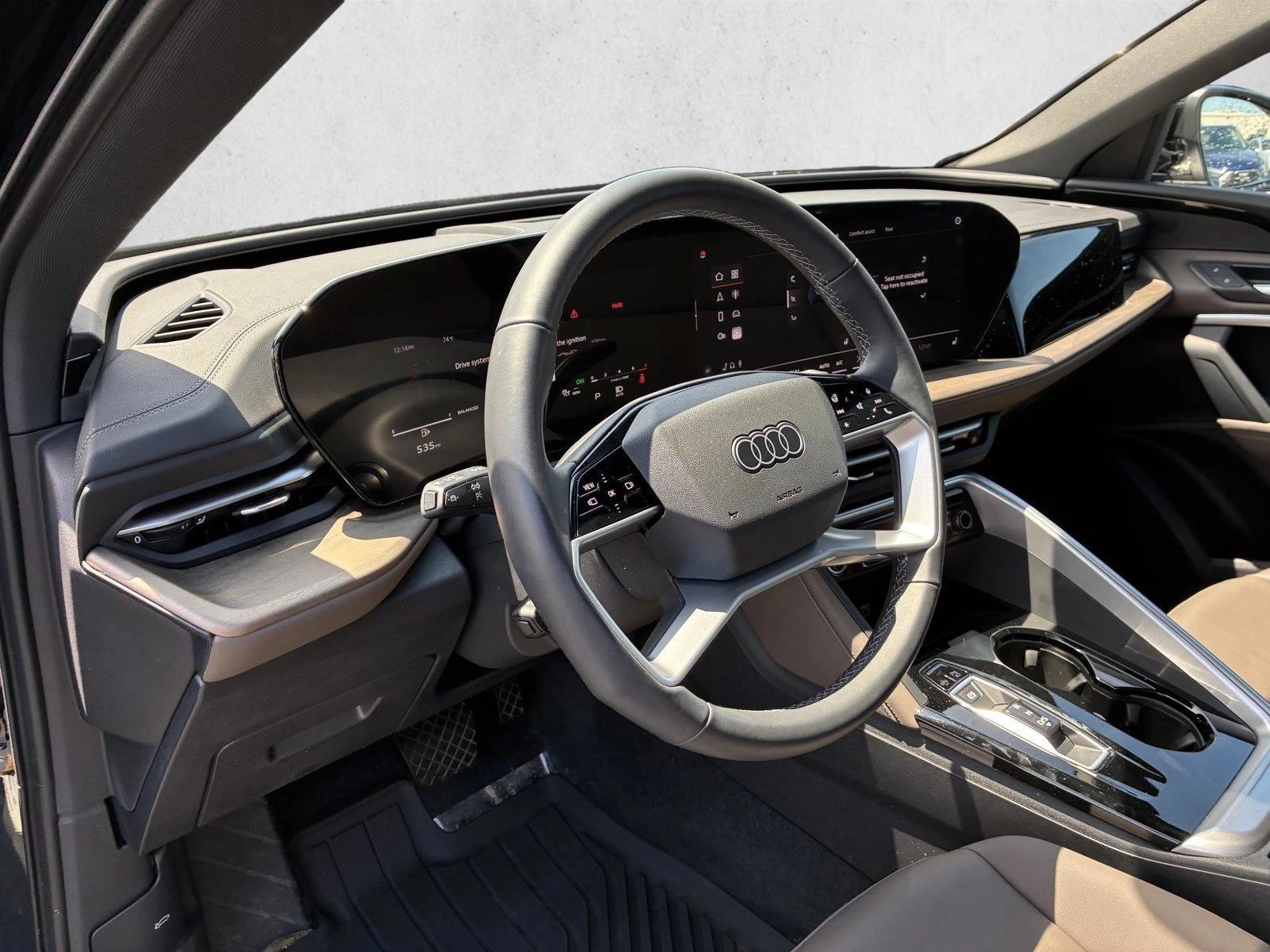 Thumbnail: 2025 Audi Q5 - 3