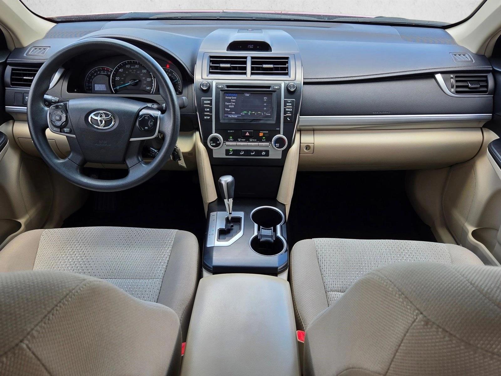 Thumbnail: 2014 Toyota Camry - 5