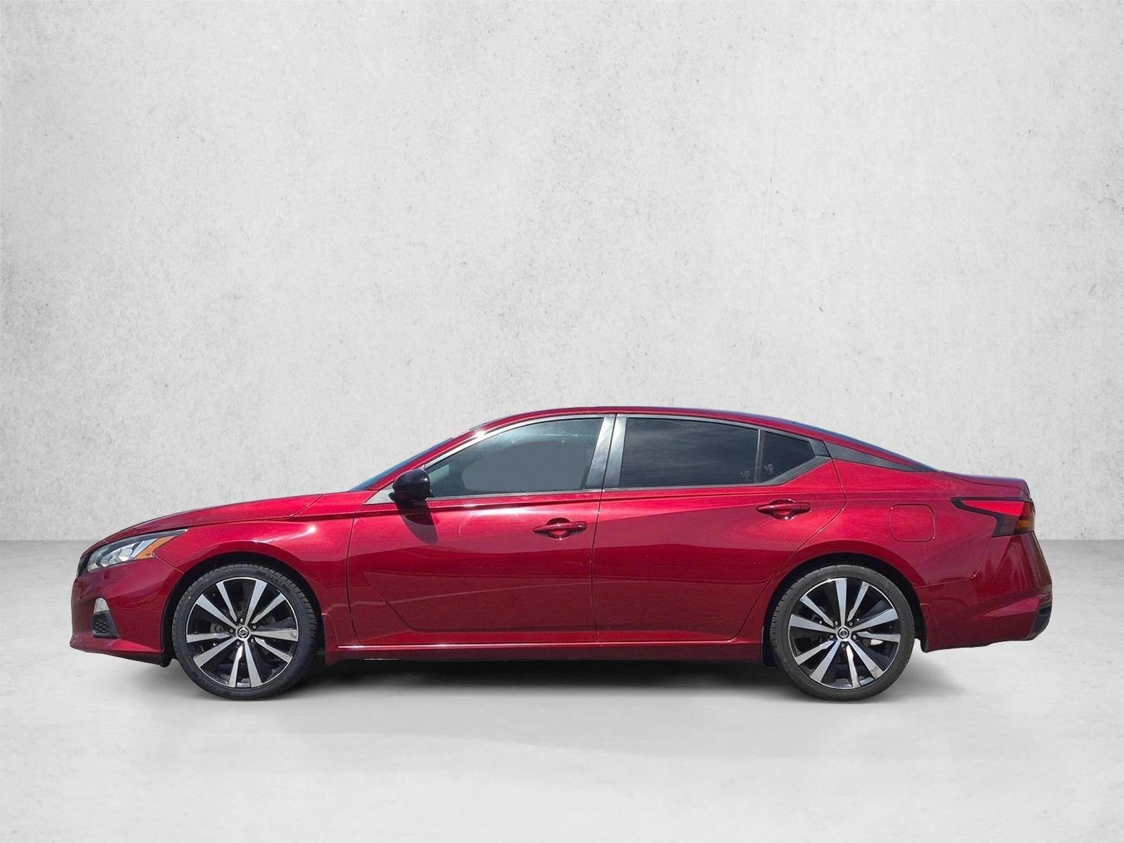 Thumbnail: 2022 Nissan Altima - 2
