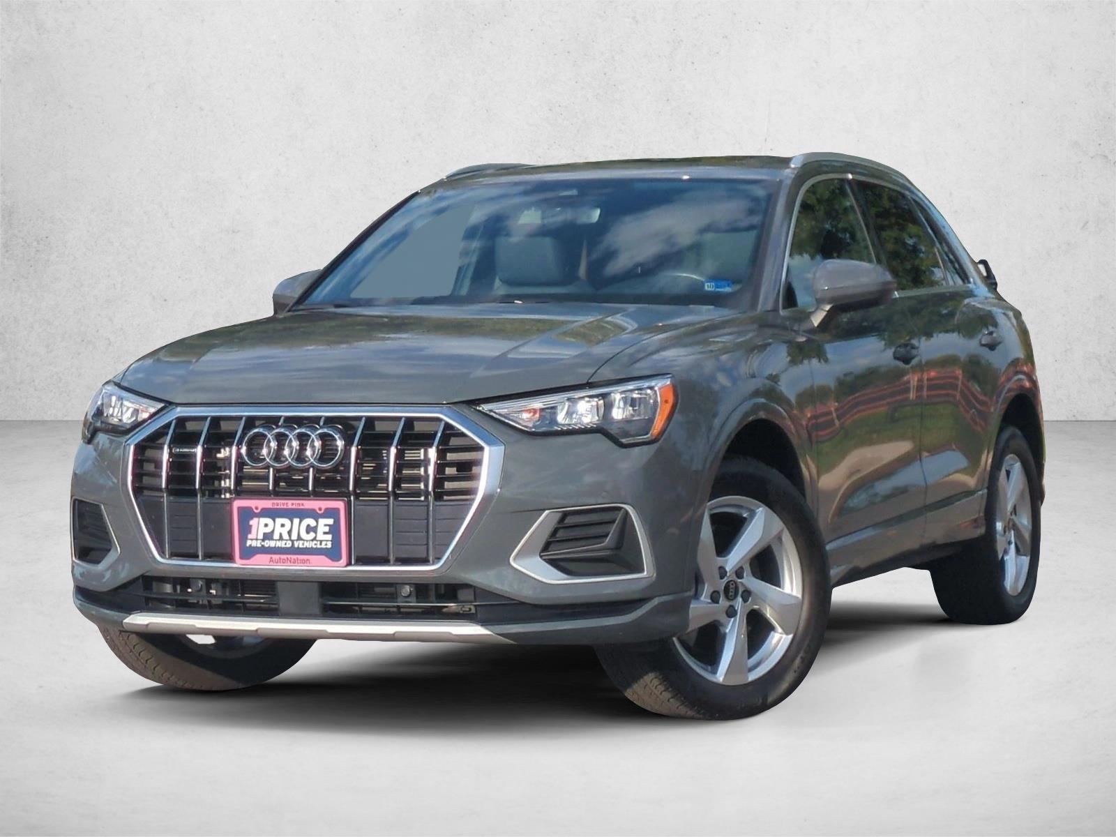 2022 Audi Q3 Premium
