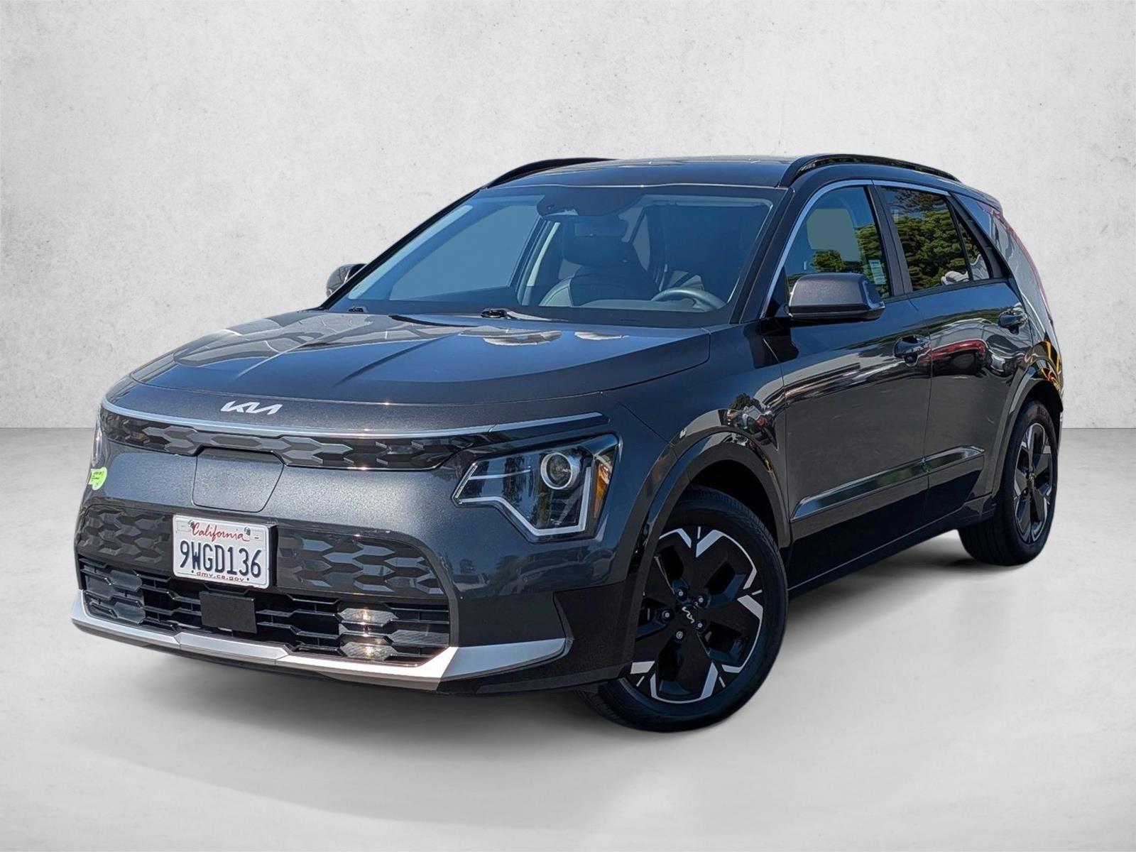 Thumbnail: 2023 Kia Niro - 1
