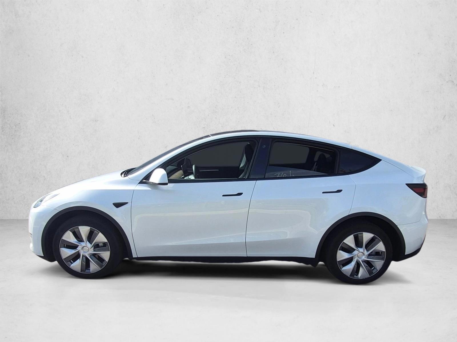 Thumbnail: 2023 Tesla Model Y - 2