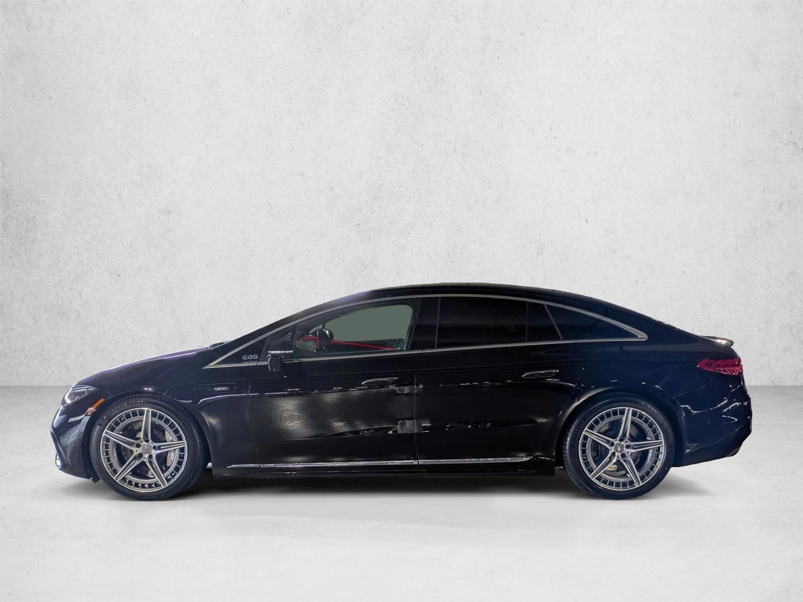 Thumbnail: 2024 Mercedes-Benz EQS - 2