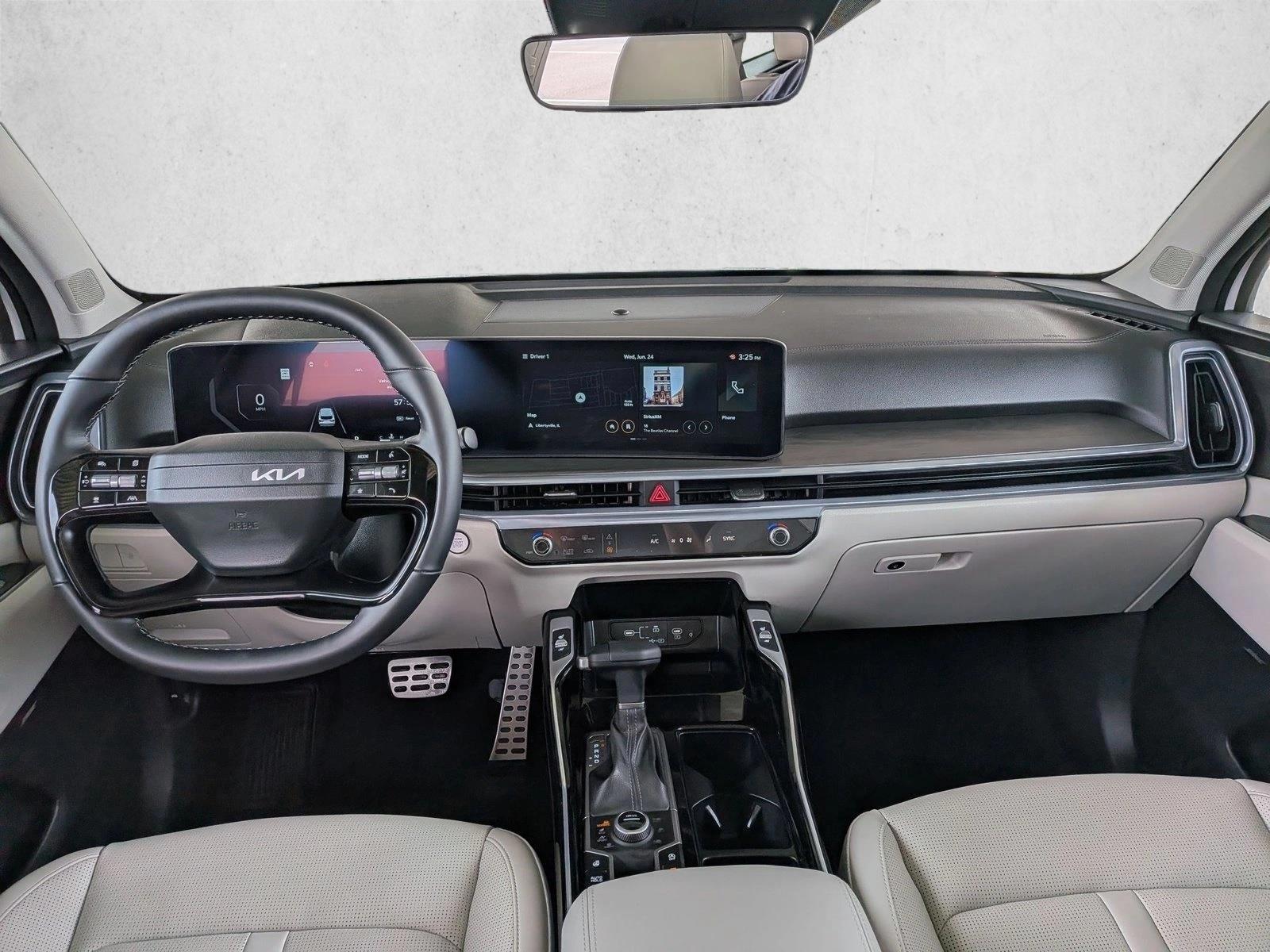 Thumbnail: 2026 Kia Sorento - 3