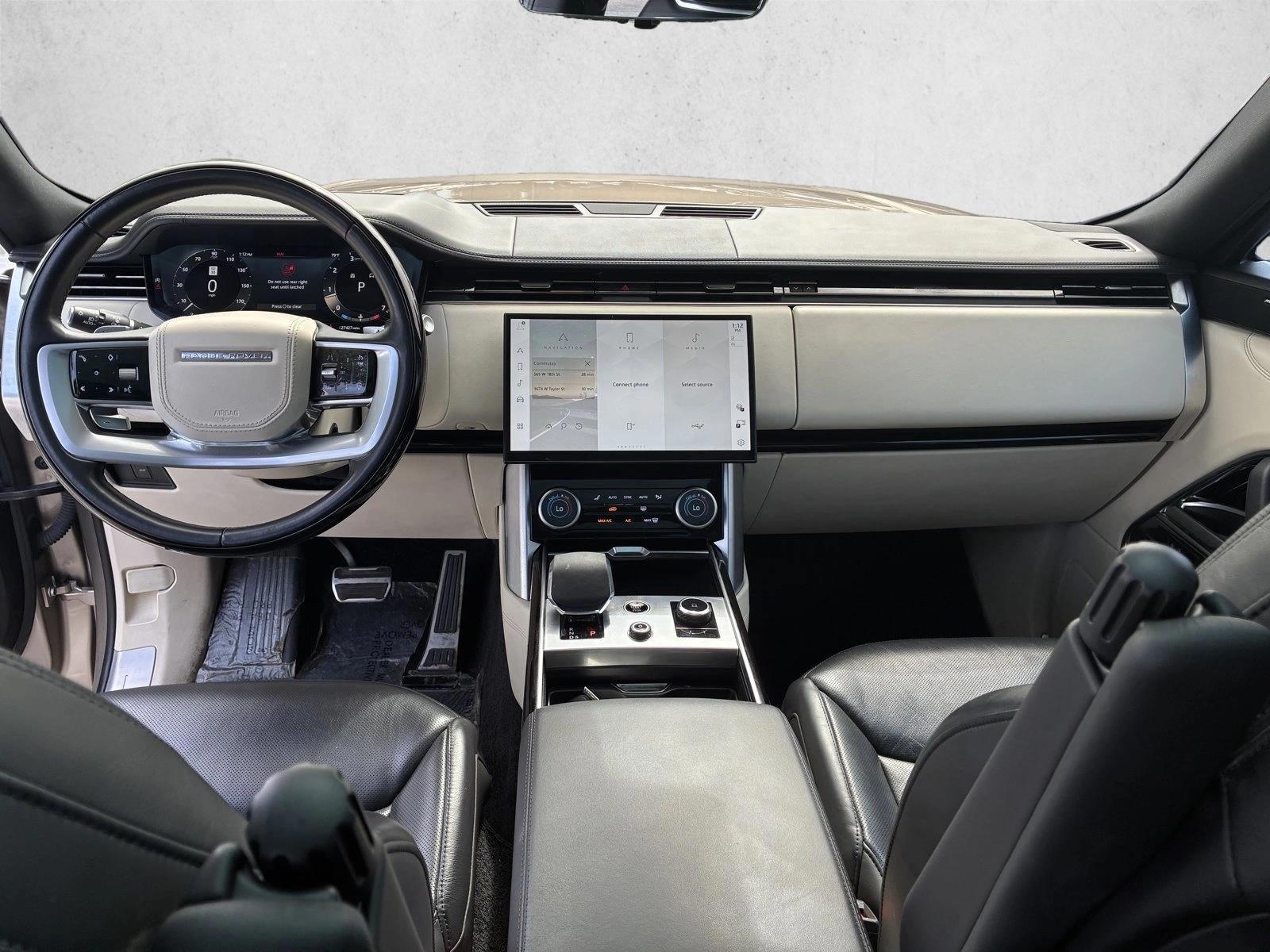 Thumbnail: 2023 Land Rover Range Rover - 4