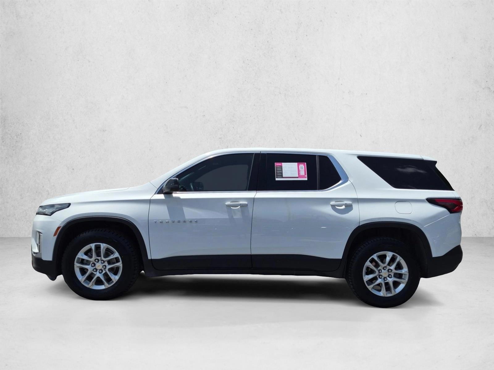 Thumbnail: 2023 Chevrolet Traverse - 2
