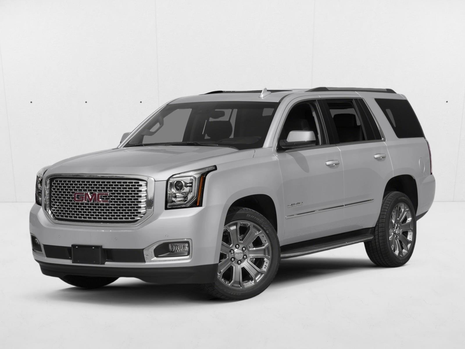 2017 GMC Yukon 4WD Denali's photo