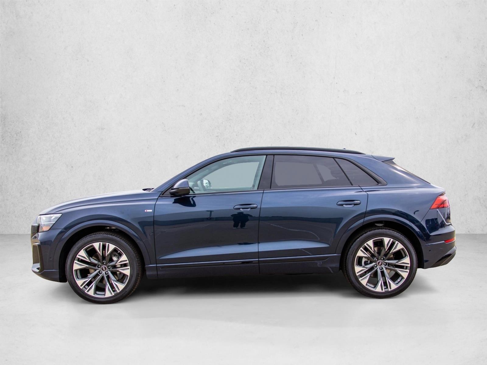 Thumbnail: 2026 Audi Q8 - 2