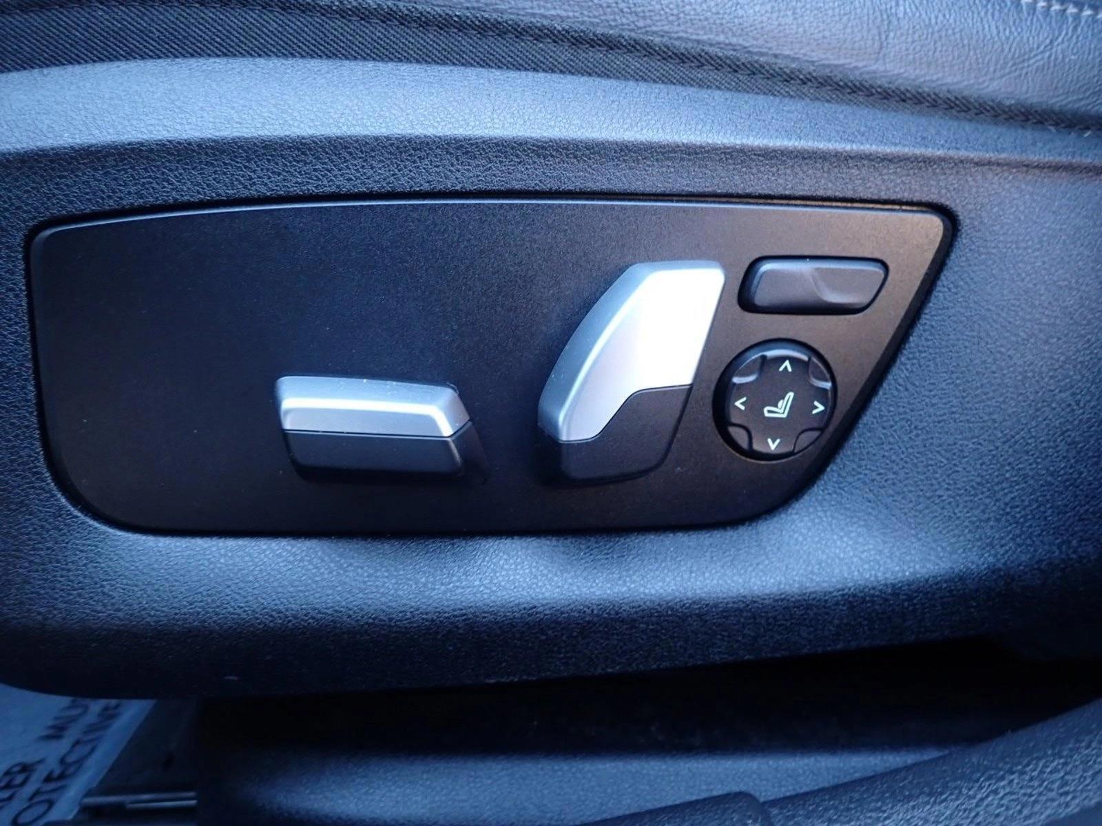 Thumbnail: 2021 BMW 5 Series - 4