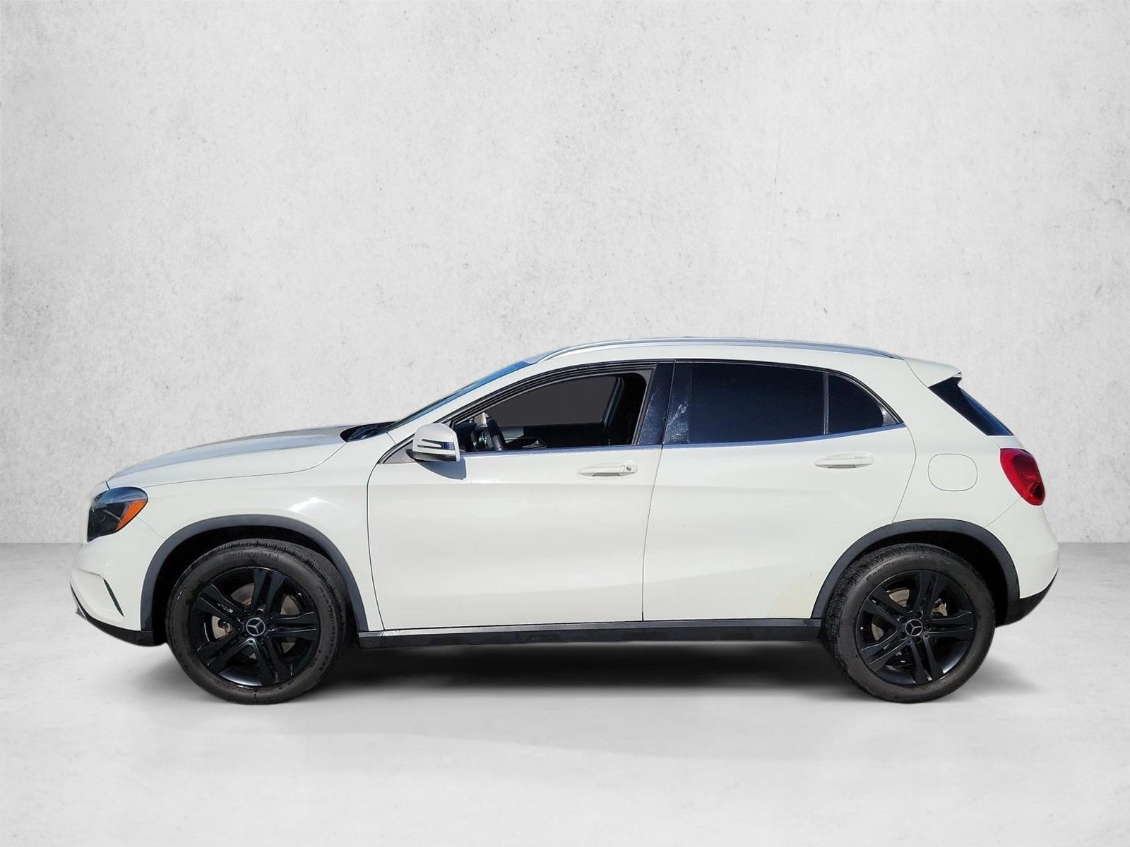 Thumbnail: 2017 Mercedes-Benz GLA - 2