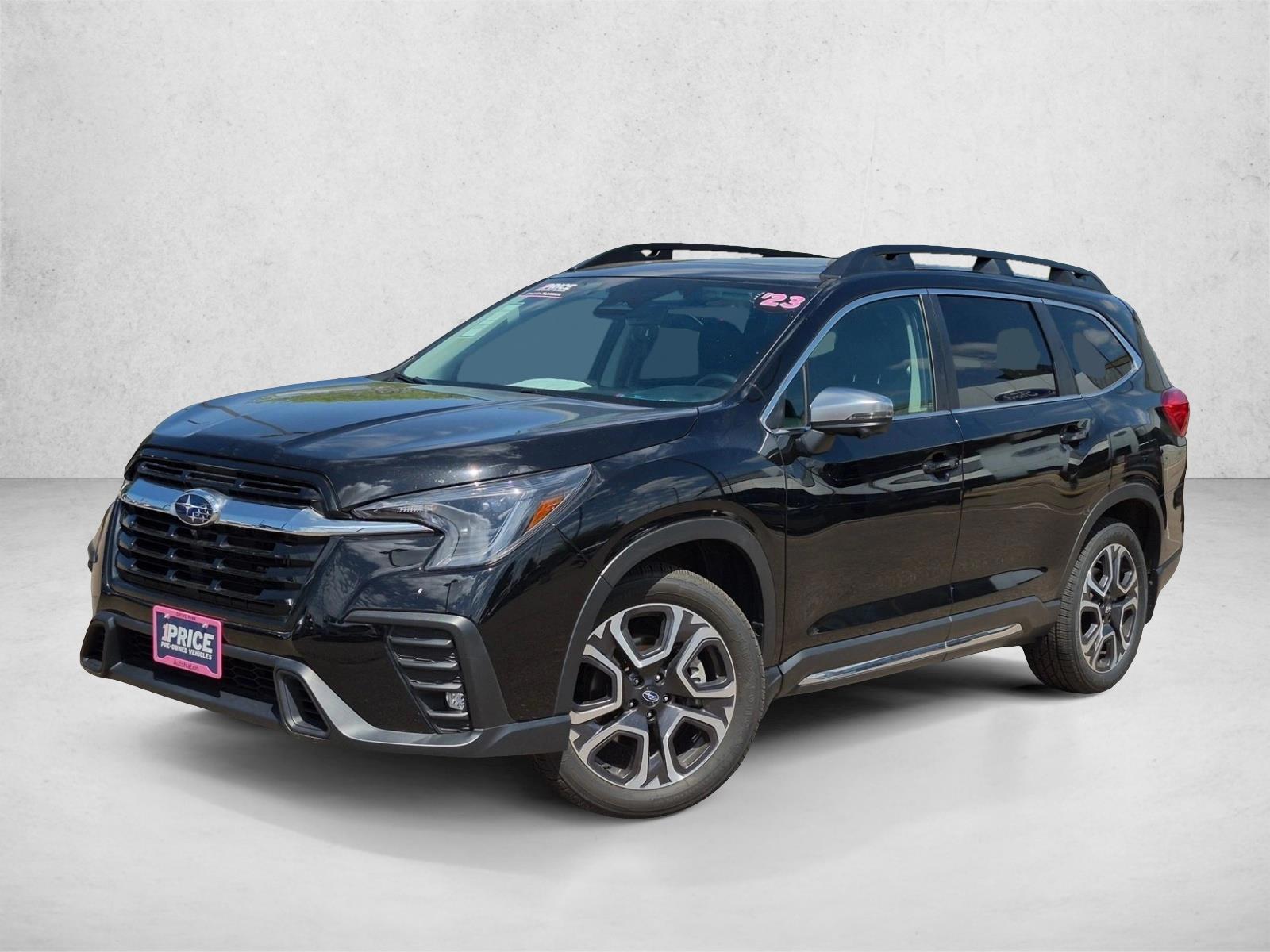 2023 Subaru Ascent Limited 7 Passenger's photo