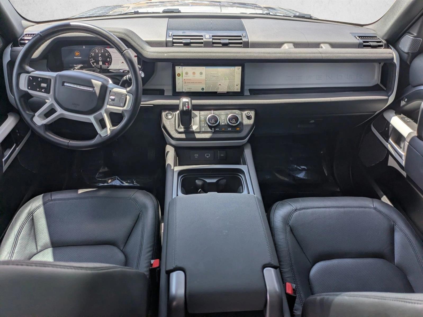 Thumbnail: 2023 Land Rover Defender - 4