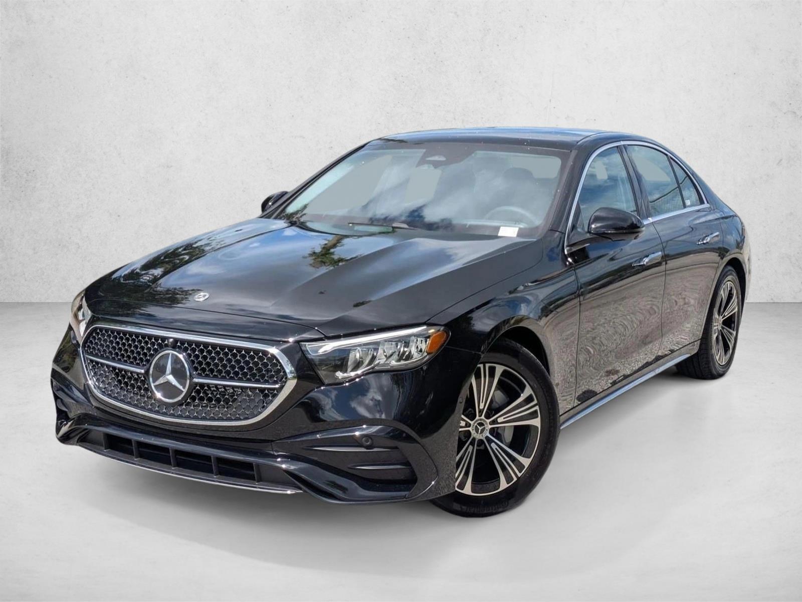 Thumbnail: 2026 Mercedes-Benz E-Class - 1