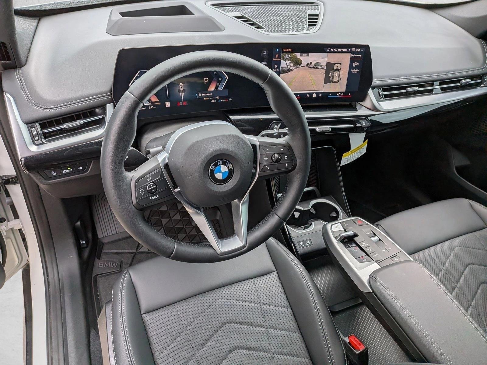 Thumbnail: 2025 BMW X1 - 3