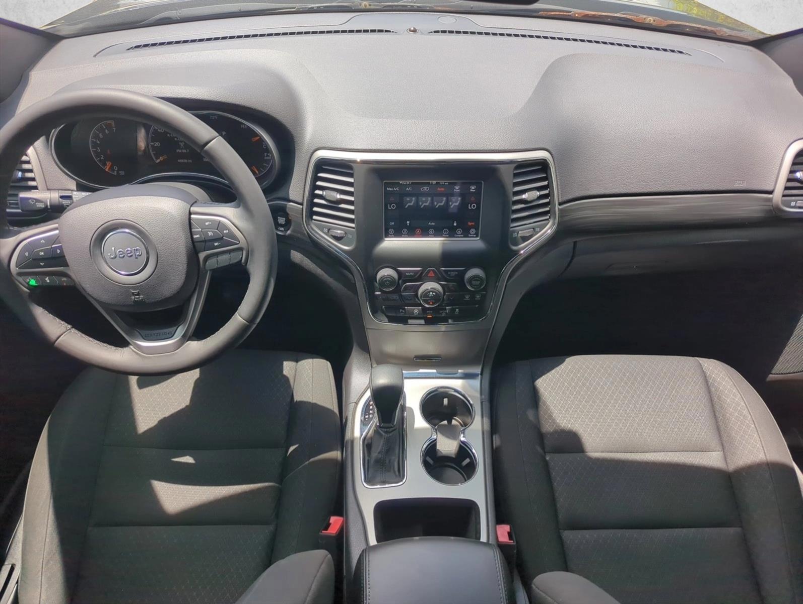 Thumbnail: 2019 Jeep Grand Cherokee - 2