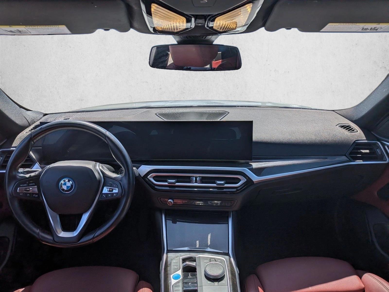 Thumbnail: 2023 BMW i4 - 3