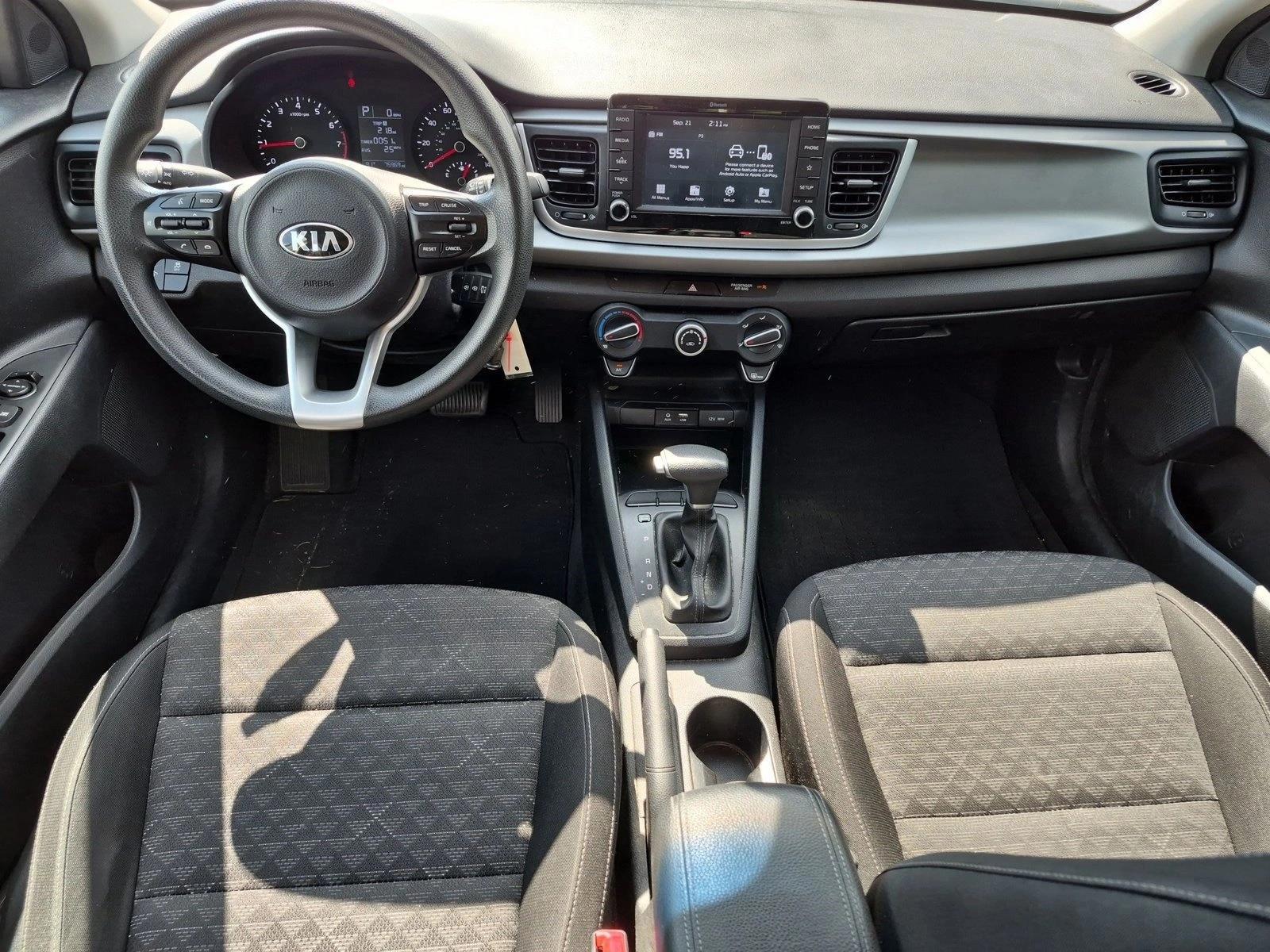 Thumbnail: 2019 Kia Rio5 - 3