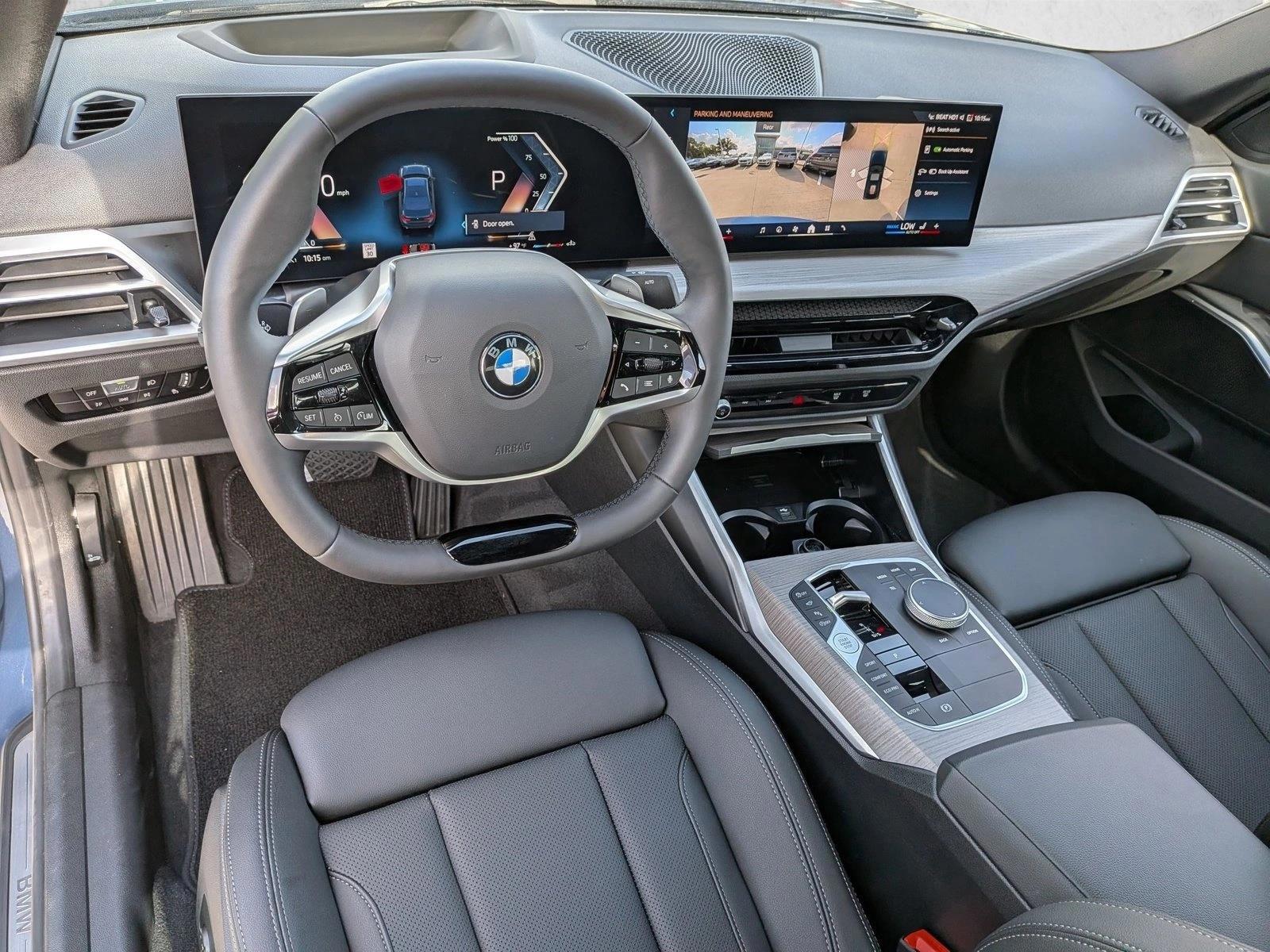 Thumbnail: 2025 BMW 3 Series - 3