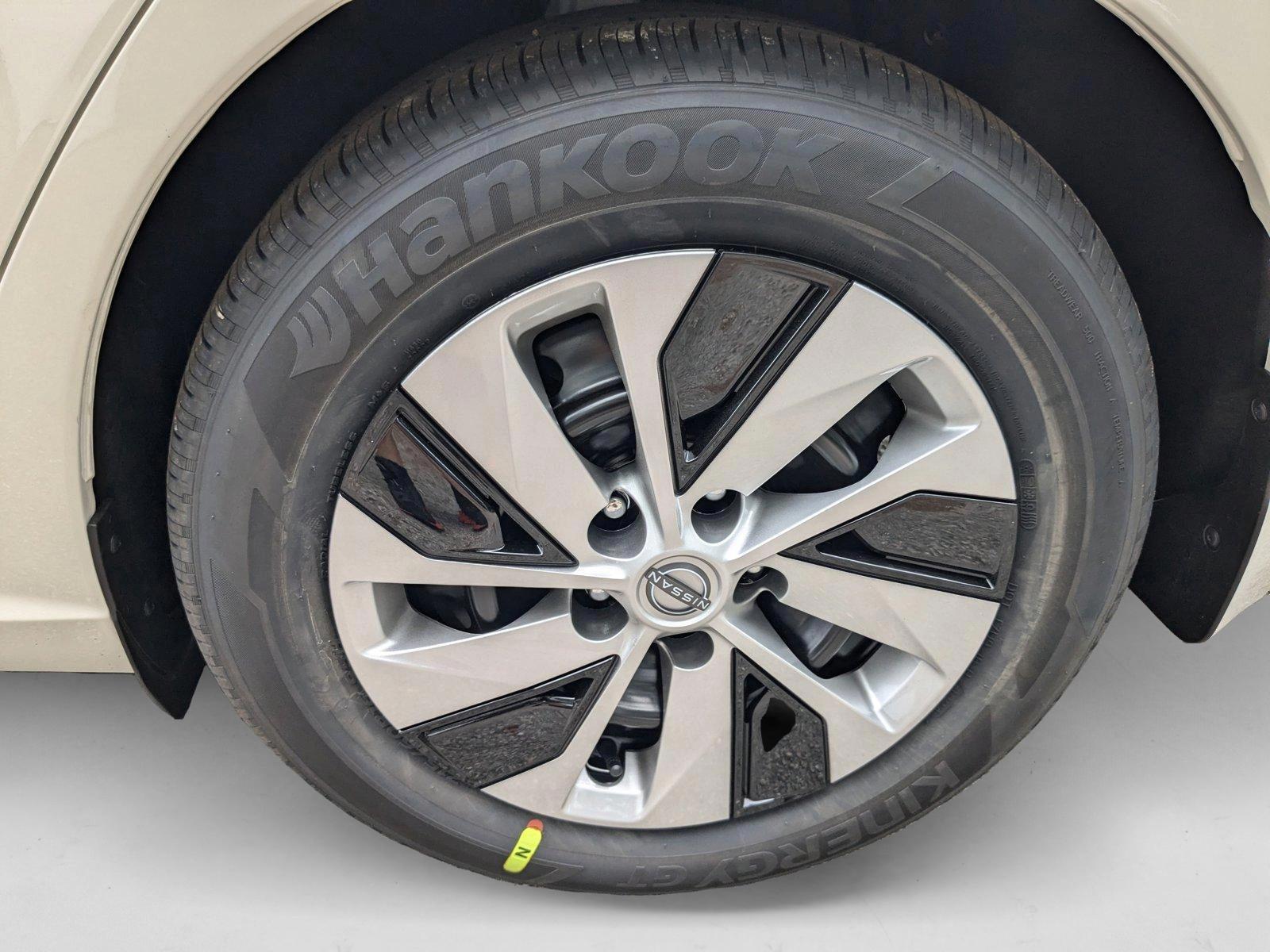 2025 Nissan Altima S - Photo 9