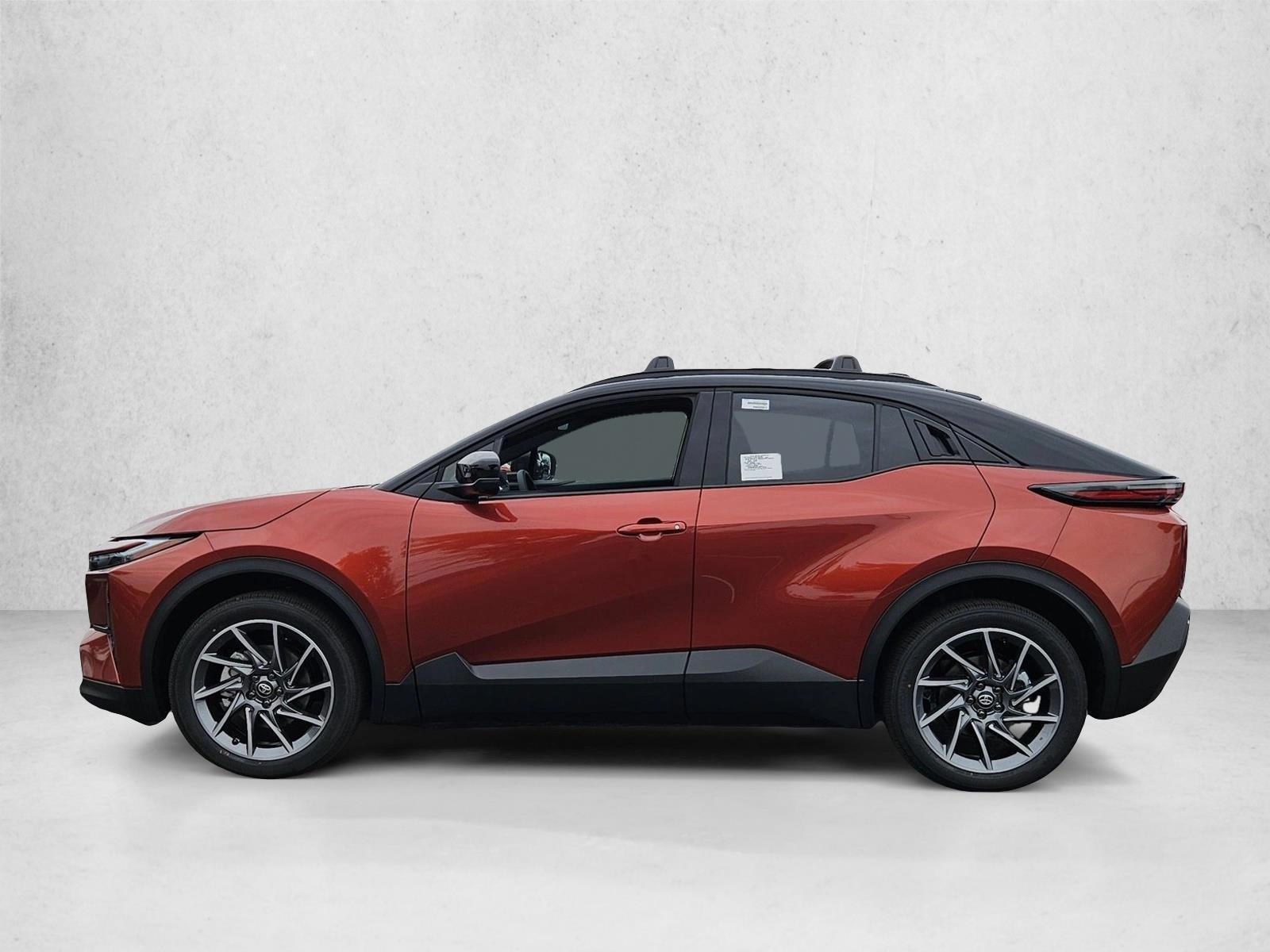 Thumbnail: 2026 Toyota C-HR - 2