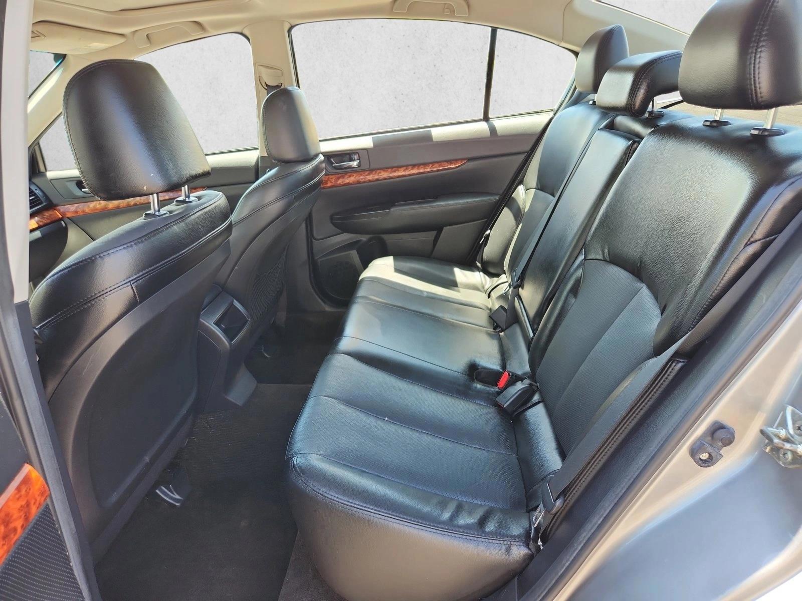 2011 Subaru Legacy I Limited - Photo 13