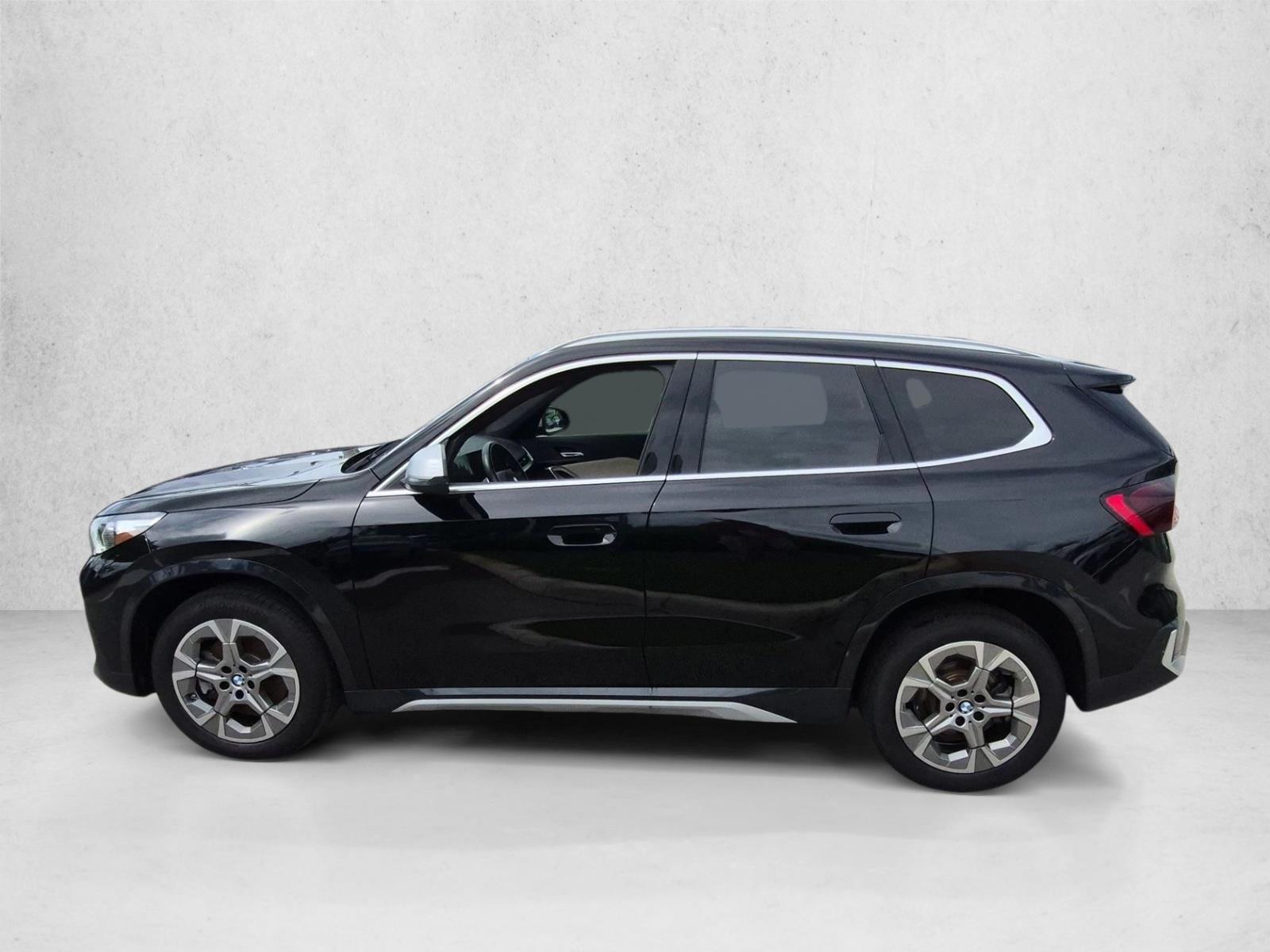 Thumbnail: 2023 BMW X1 - 2