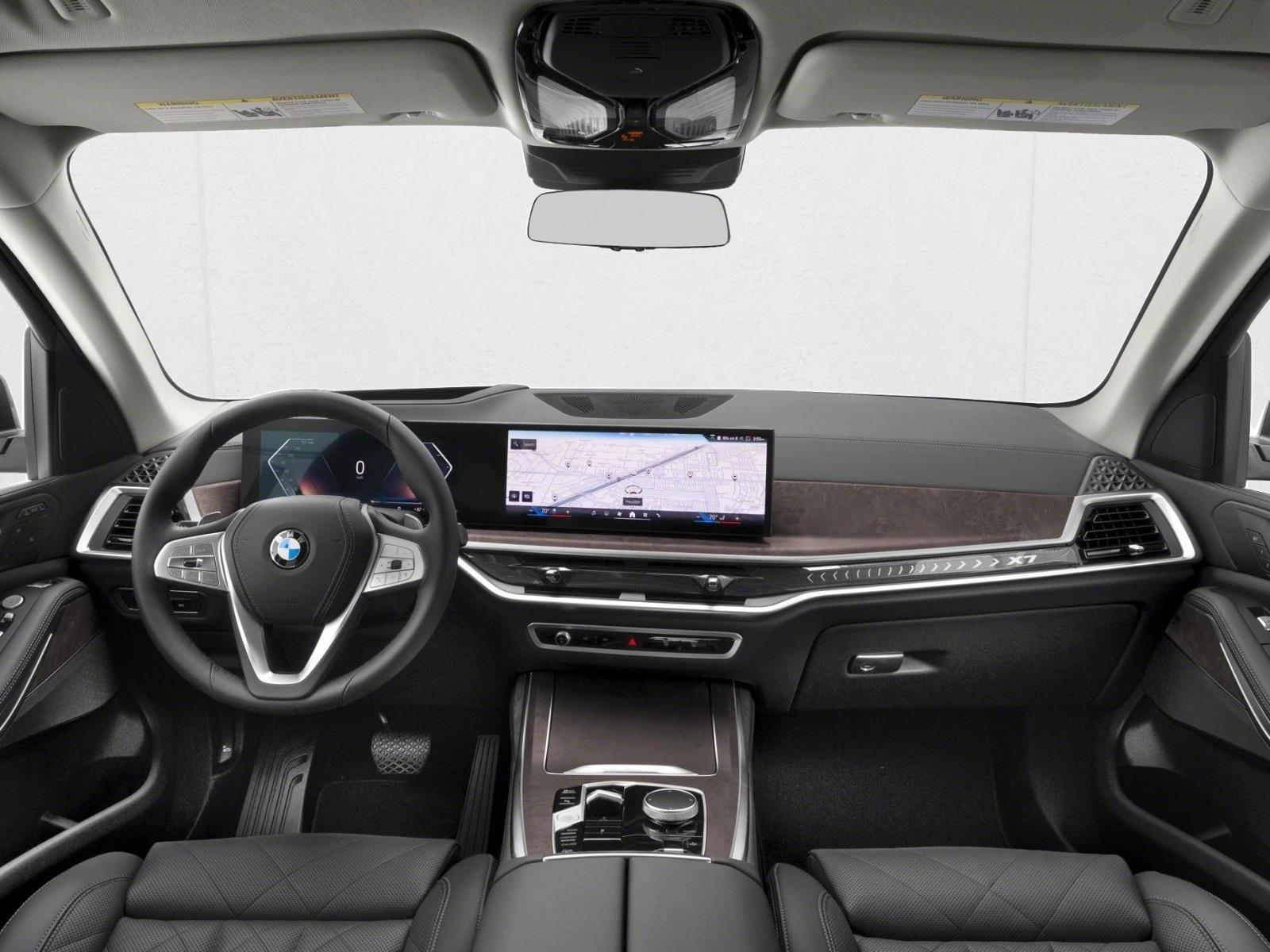 Thumbnail: 2027 BMW X7 - 3