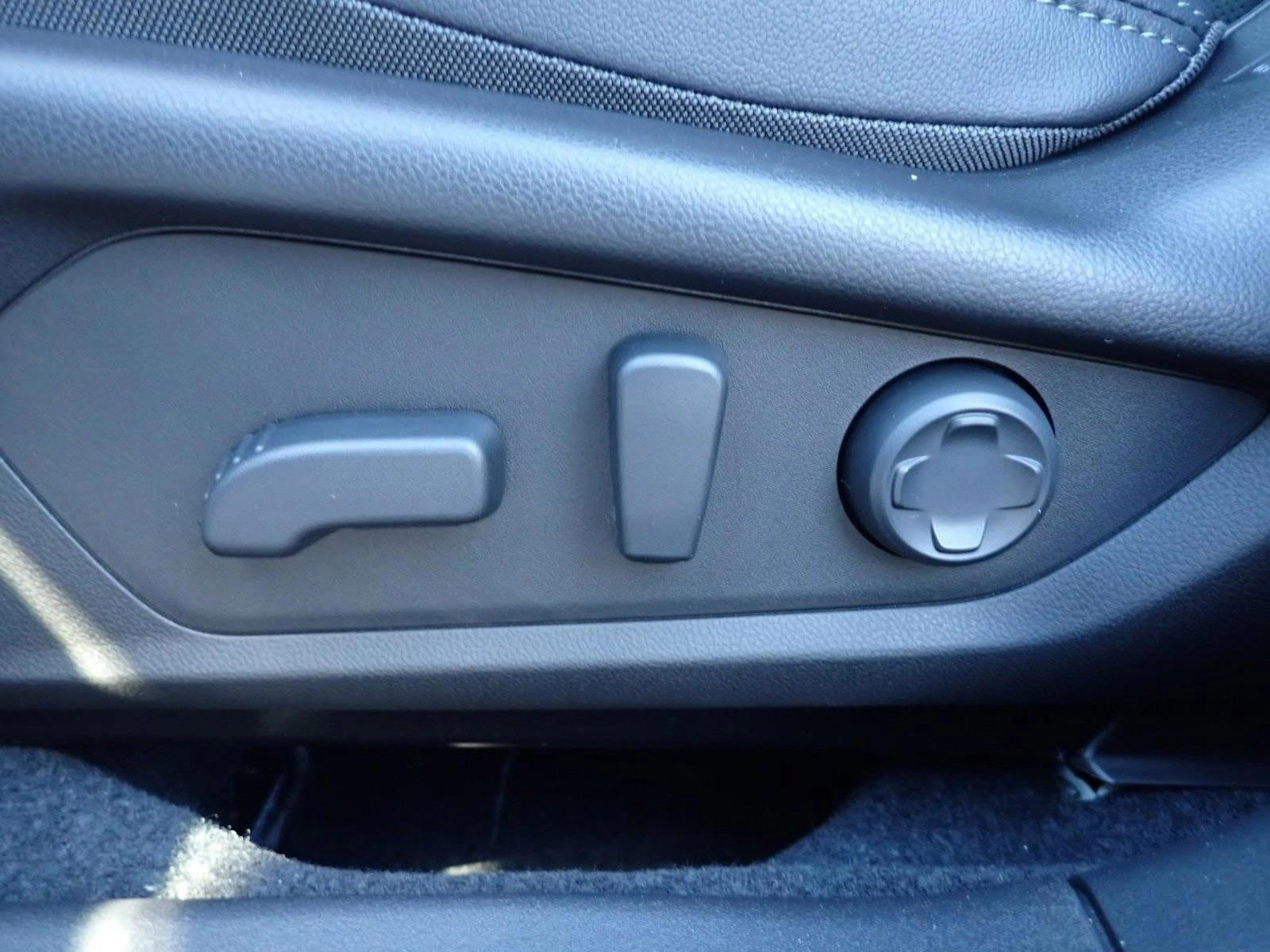 Thumbnail: 2026 Subaru Outback - 4