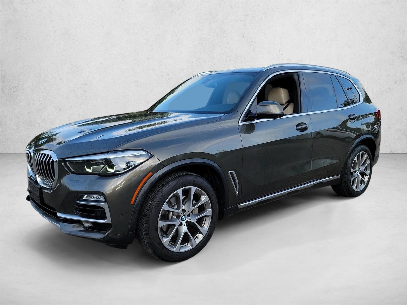 Thumbnail: 2021 BMW X5 - 1