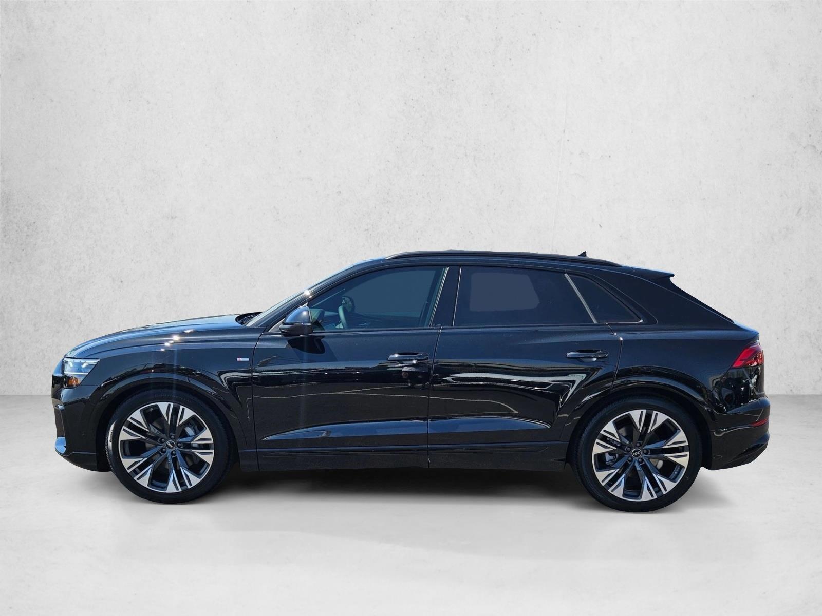 Thumbnail: 2026 Audi Q8 - 2