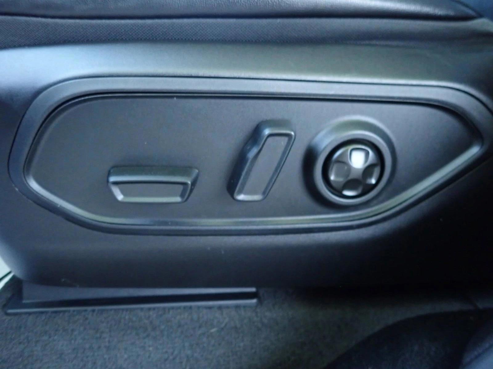 Thumbnail: 2022 Jeep Grand Cherokee - 4