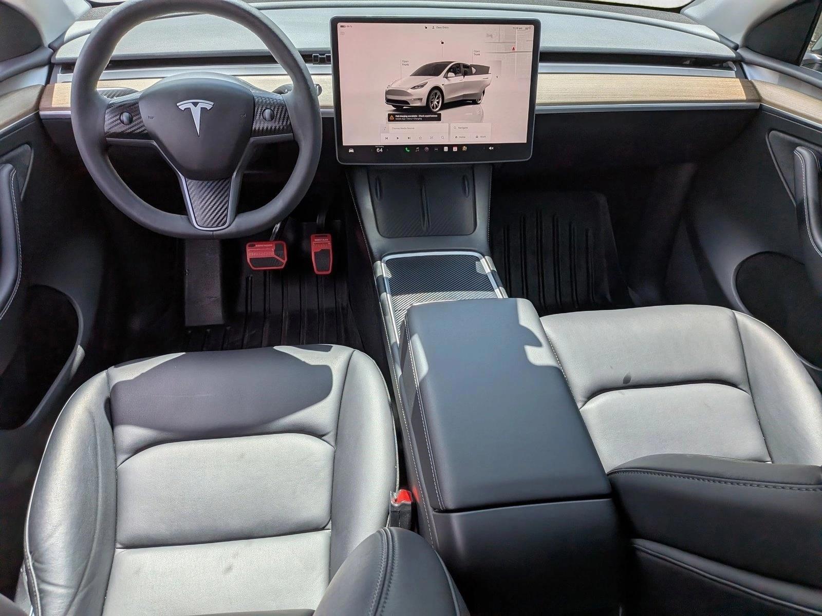 Thumbnail: 2023 Tesla Model Y - 3